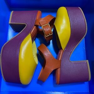 New In Box Charlotte Stone Astrid Tritone Platforms Size 9